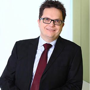 Schoenherr, Clifford Chance and TZA Advise on Volksbank Sell of Loans Portfolio